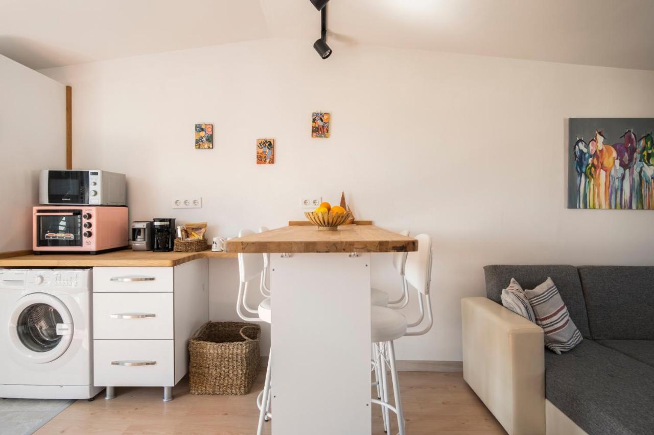 Central, Cozy, 15 Min Walk To The Beach, Fast Wi-Fi, Free Parking, 4Ppl Bodrum Exteriér fotografie