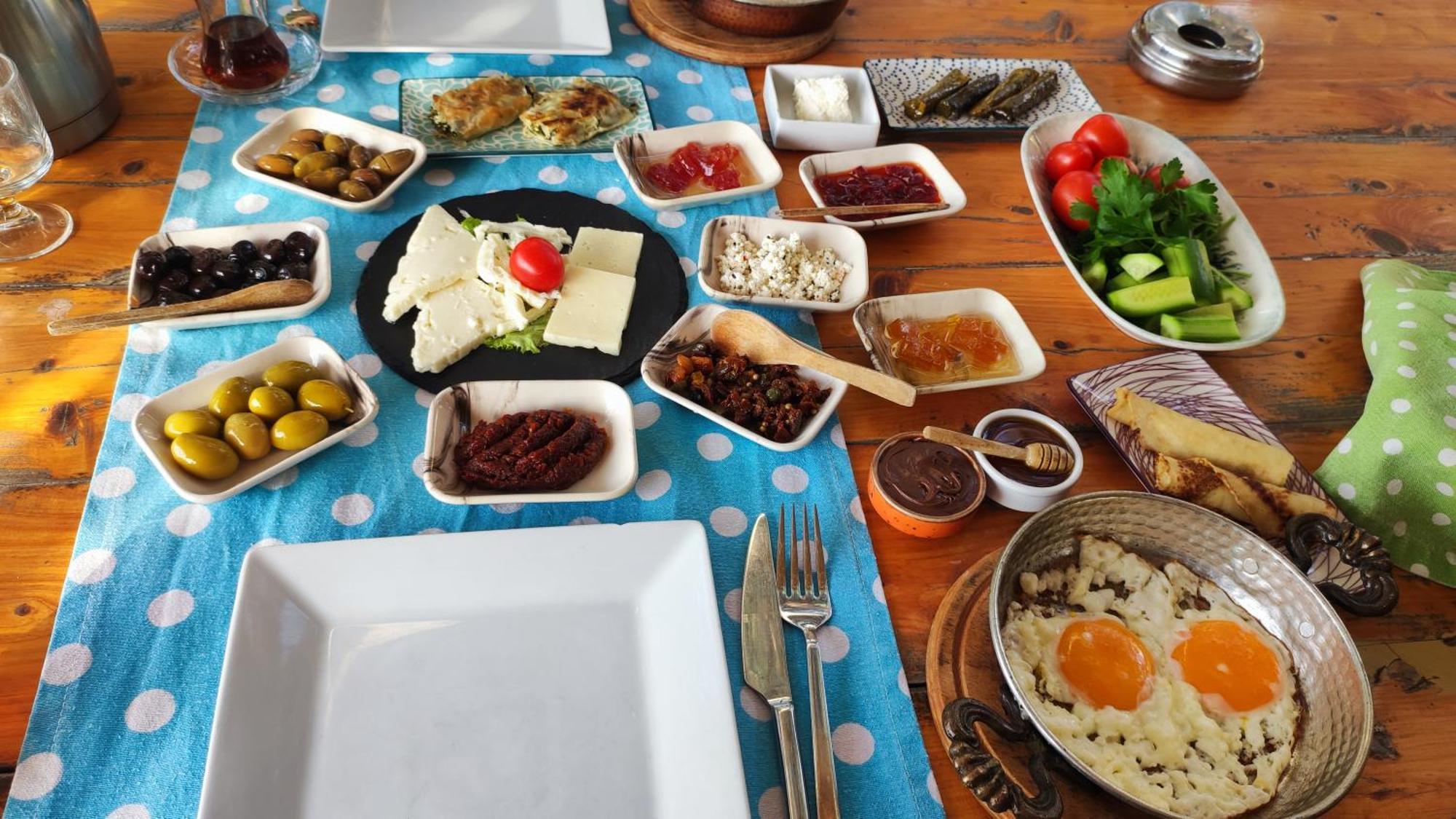 Central, Cozy, 15 Min Walk To The Beach, Fast Wi-Fi, Free Parking, 4Ppl Bodrum Exteriér fotografie