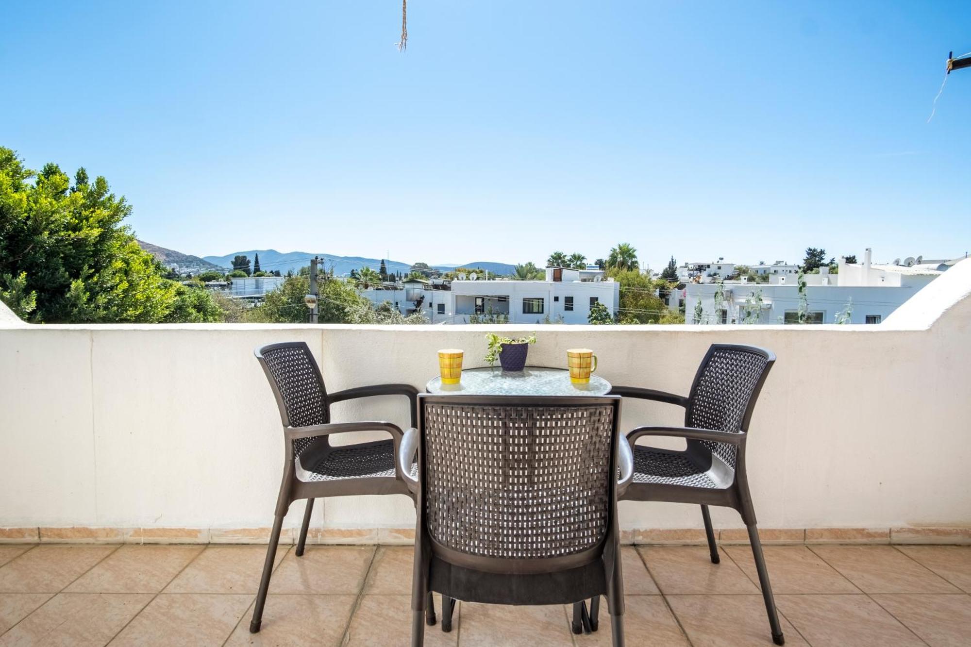 Central, Cozy, 15 Min Walk To The Beach, Fast Wi-Fi, Free Parking, 4Ppl Bodrum Exteriér fotografie